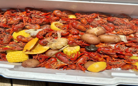 Taste the Freshest Seafood at Ensleys Seafood Express III, Birmingham, AL