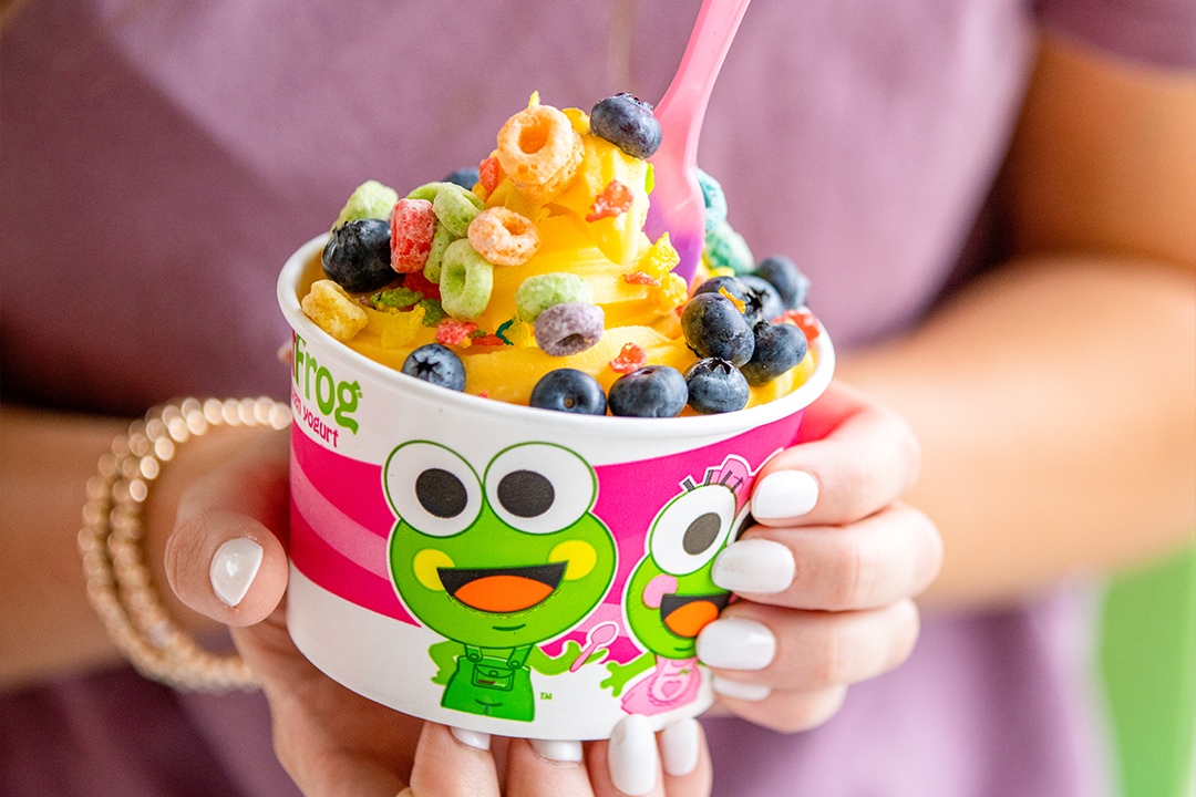 Enjoy Gluten-Free Frozen Yogurt at Sweet Frog: Flavors and Tips