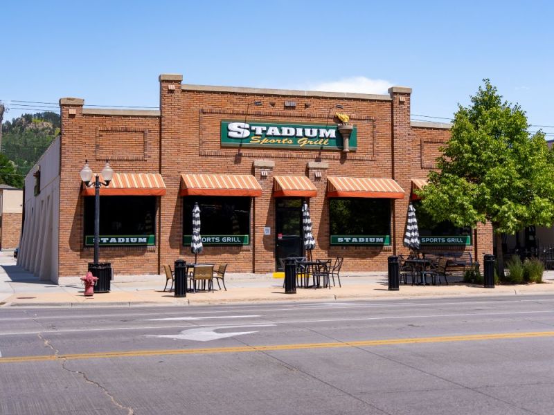 Stadium Sports Grill in Spearfish, SD: Top Reviews and Menu Highlights