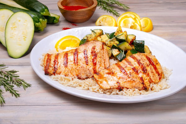 California Fish Grill Woodland Hills CA: Healthy Seafood and Delicious Grilled Fish