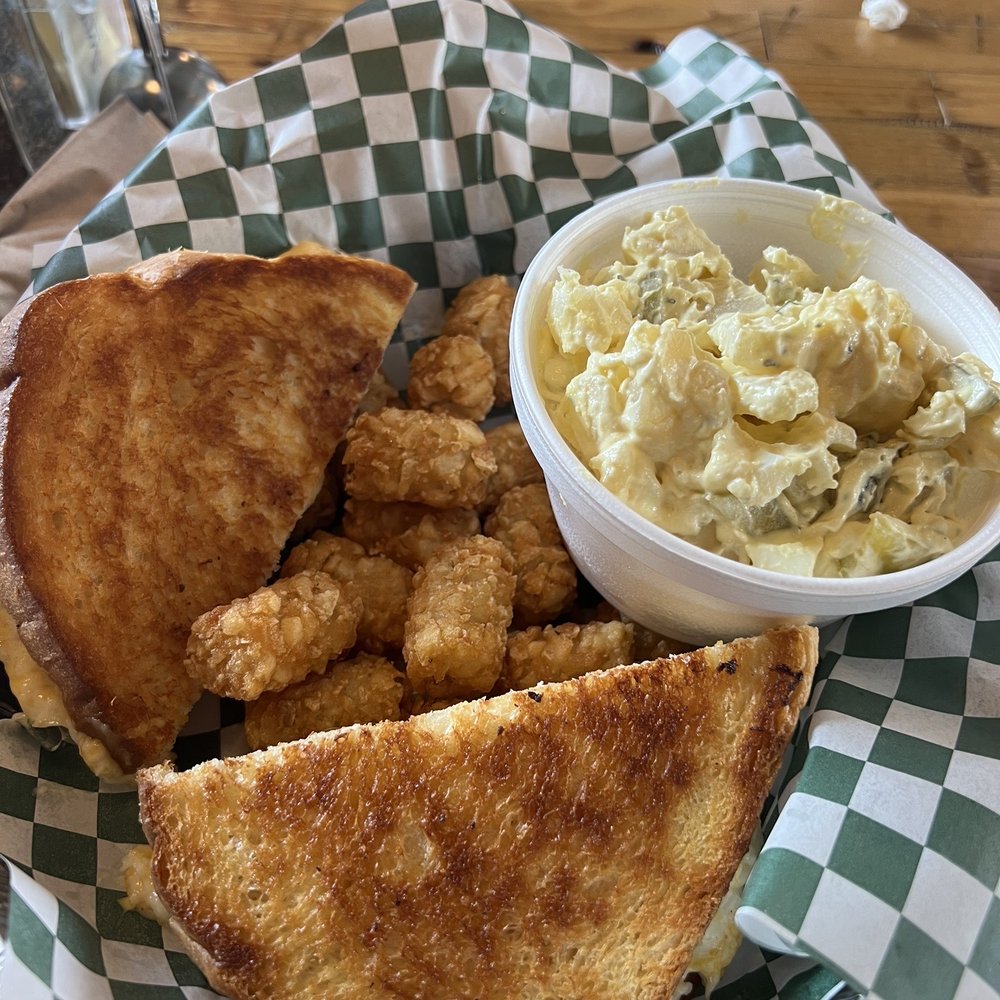 Yummy Food in Buhl, Idaho: Find Your Next Meal Here