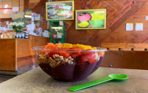 Looking for Healthy Food? Try Acai Me Superfoods Cafe